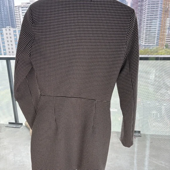 Zara dress - Picture 3 of 3